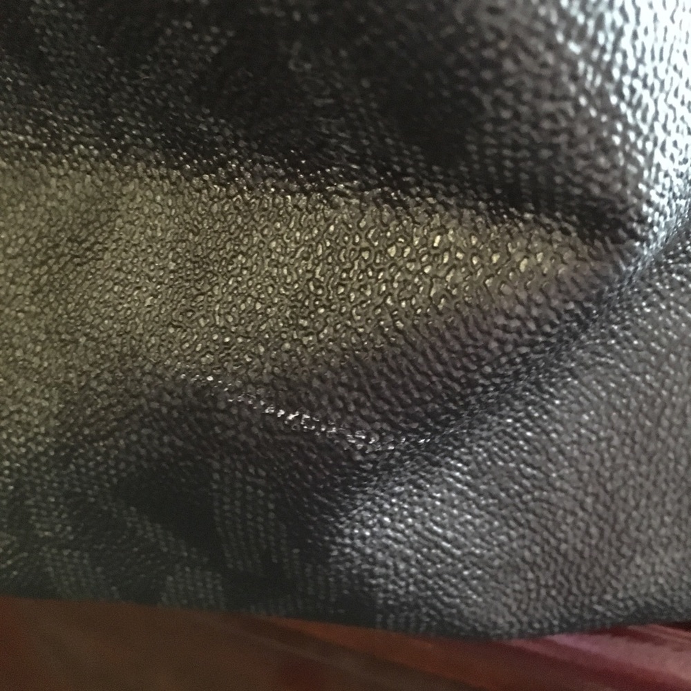 Micheal Kors Shoulder Bag - Picture 3 of 7